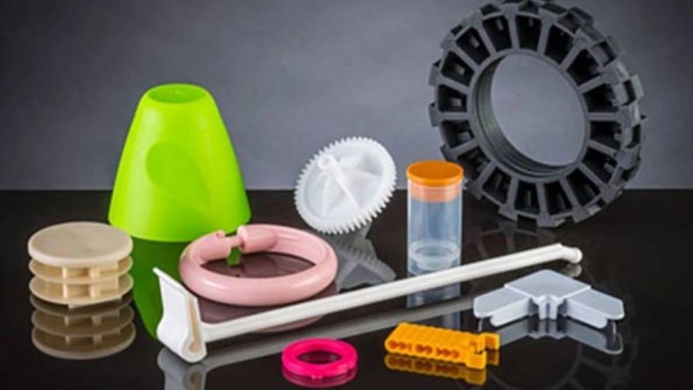 تولید قطعات پلاستیکی تولید قطعات پلاستیکی